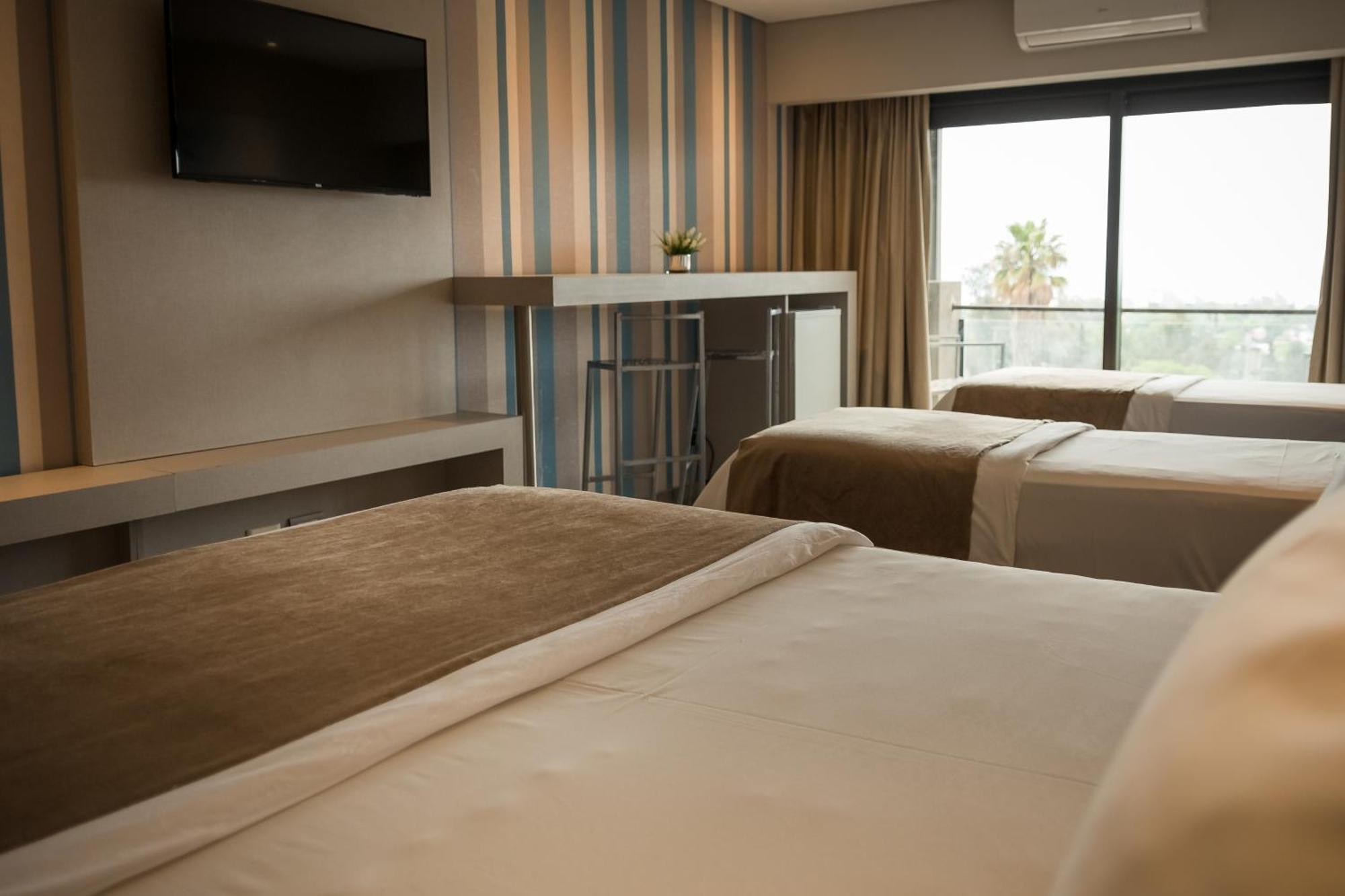 Eleton Resort & Spa Villa Carlos Paz Bagian luar foto