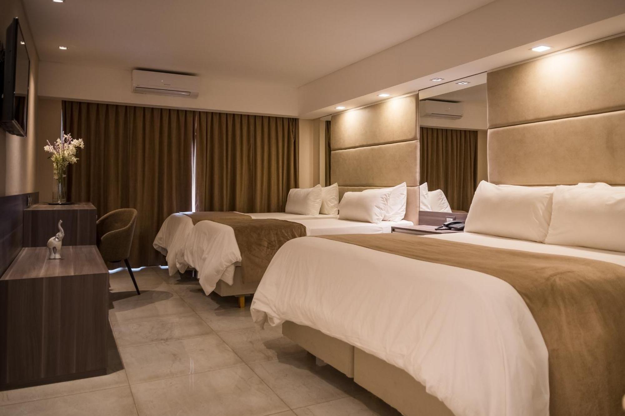 Eleton Resort & Spa Villa Carlos Paz Bagian luar foto