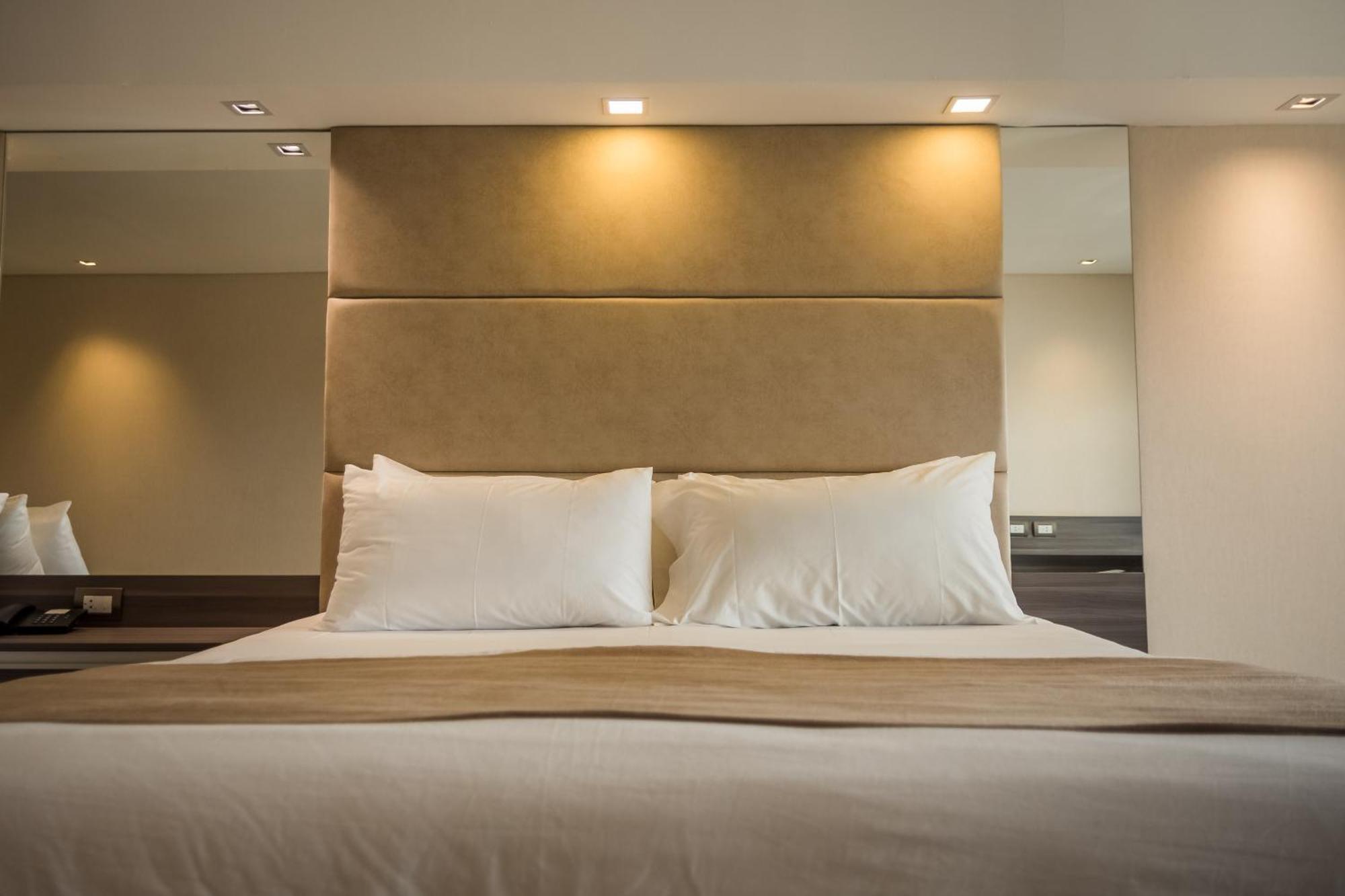 Eleton Resort & Spa Villa Carlos Paz Bagian luar foto